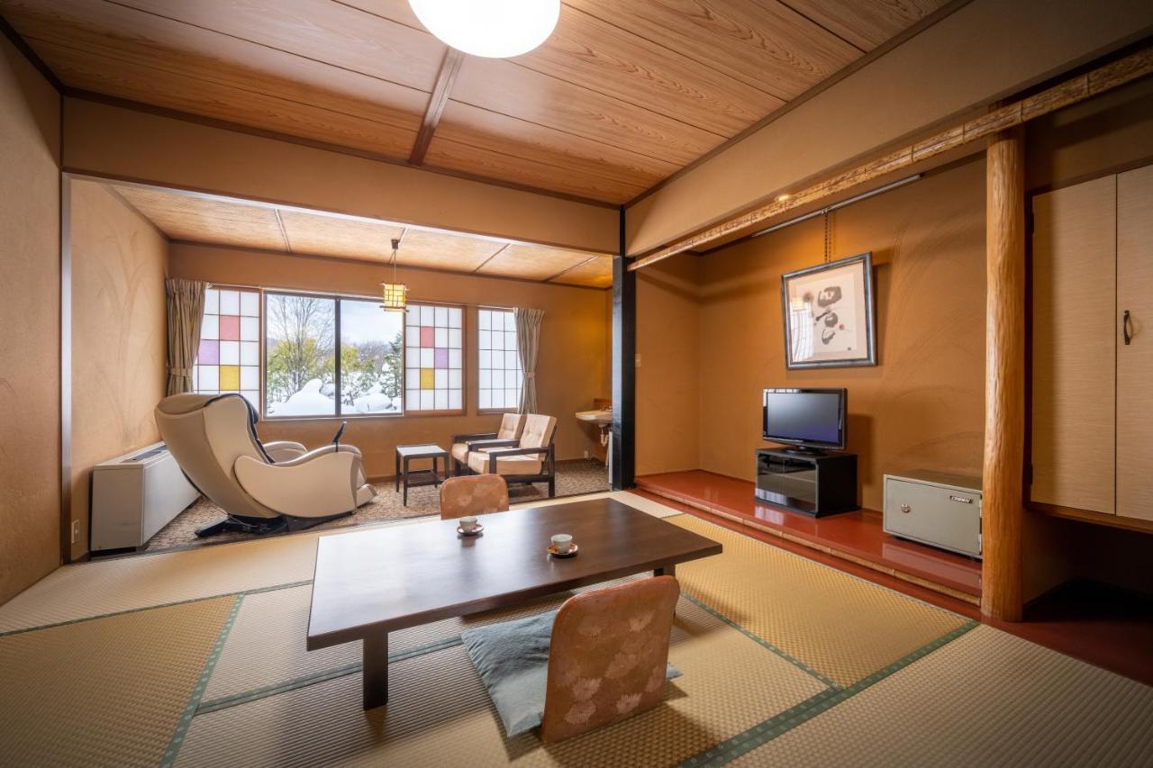 Onogawa Onsen Kajikaso Hotel โยเนซาวะ ภายนอก รูปภาพ