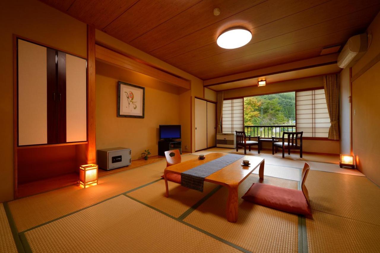 Onogawa Onsen Kajikaso Hotel โยเนซาวะ ภายนอก รูปภาพ